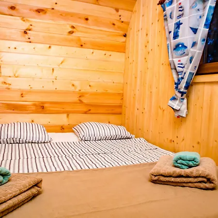 Eco-wooden Montana Roja Domek letniskowy