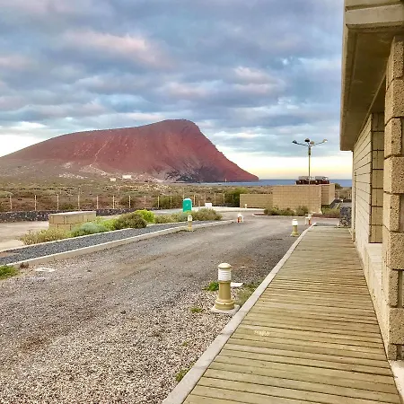 Lodge Eco-wooden Montana Roja El Medano (Tenerife)